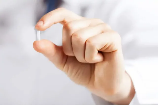 implantes hormonais